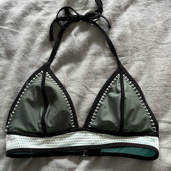 Bikini top - Picture 1 of 1
